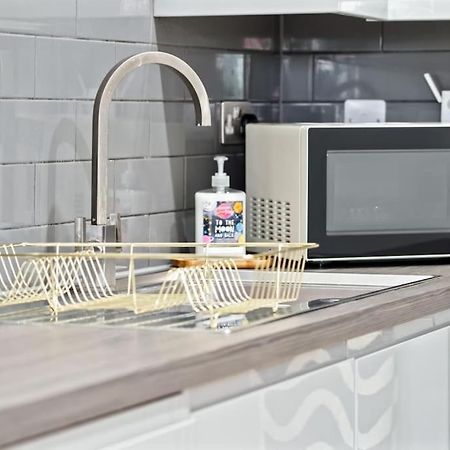 Bohemian Chic Hideaway Apartment Leicester Bagian luar foto